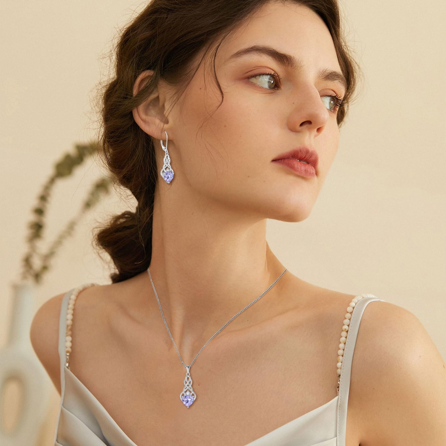 FJ Unendlichkeit Keltischer Knoten Kette Damen 925 Sterling Silber Geburtsstein Anhänger Irischer Glücksschmuck Geschenke für Frauen Mutter Freundin Mama