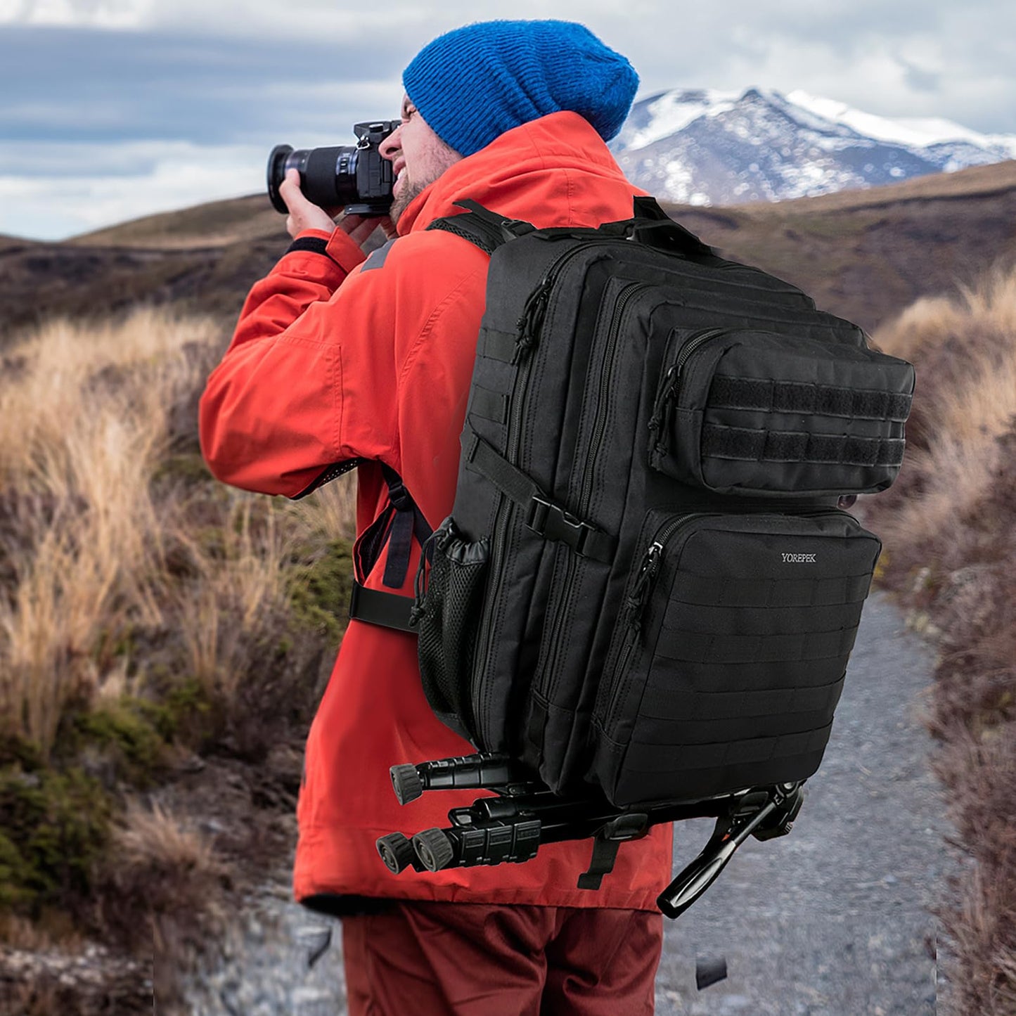1.ELB Adventure YOREPEK Großer Militär Rucksack Herren, 40L Outdoor Armee Wasserdicht Taktischer Bundeswehr Rucksäcke Molle Assault Survival Tactical Travel Backpack für Camping Trekking Wandern Reise Arbeit, Schwarz