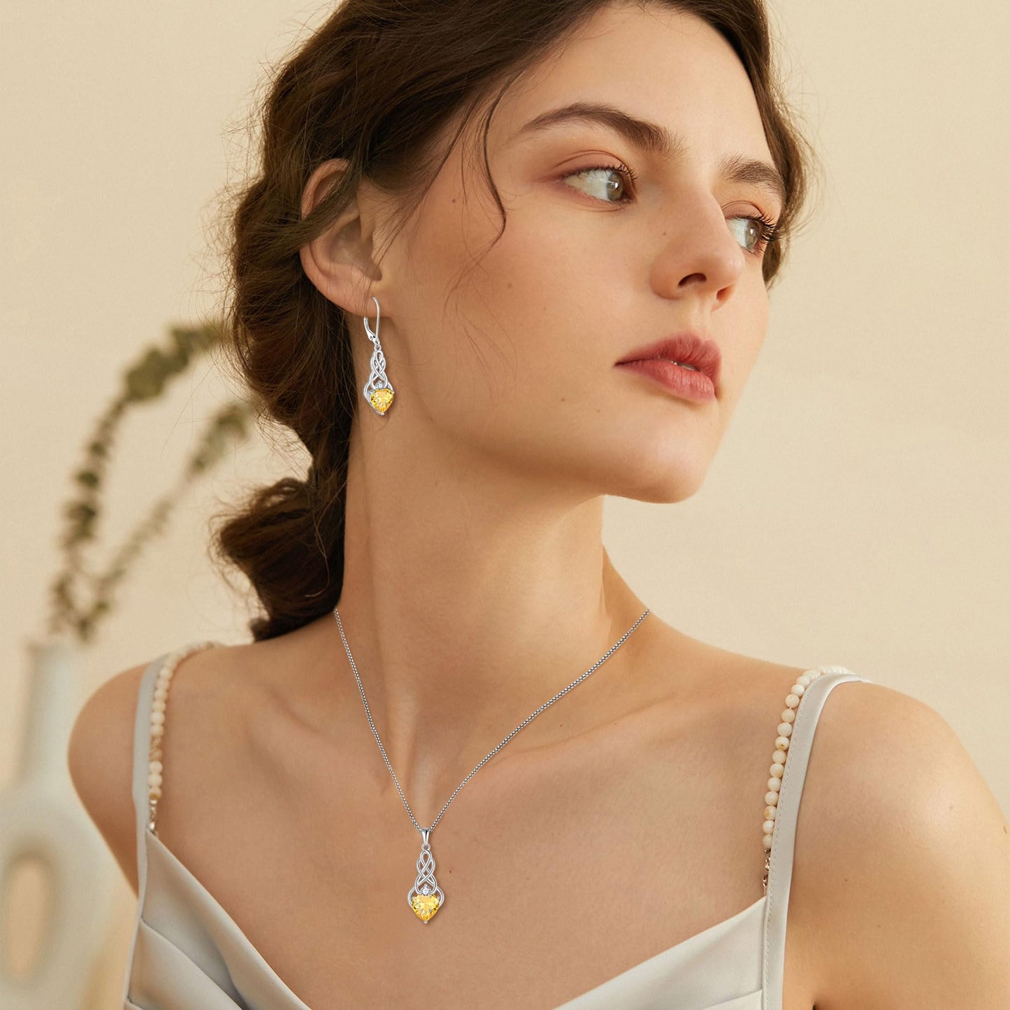 FJ Unendlichkeit Keltischer Knoten Kette Damen 925 Sterling Silber Geburtsstein Anhänger Irischer Glücksschmuck Geschenke für Frauen Mutter Freundin Mama