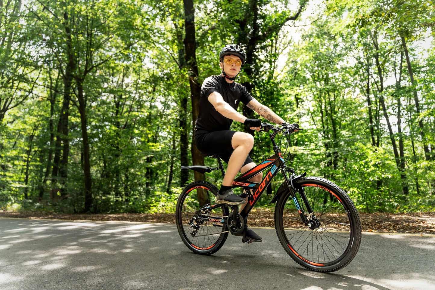 ELB daily Licorne Bike Strong 2D Premium Mountainbike in 26, 27.5 und 29 Zoll Fahrrad für Jungen Mädchen Damen und Herren Scheibenbremse vorne und hinten 21 Gang Schaltung Vollfederung